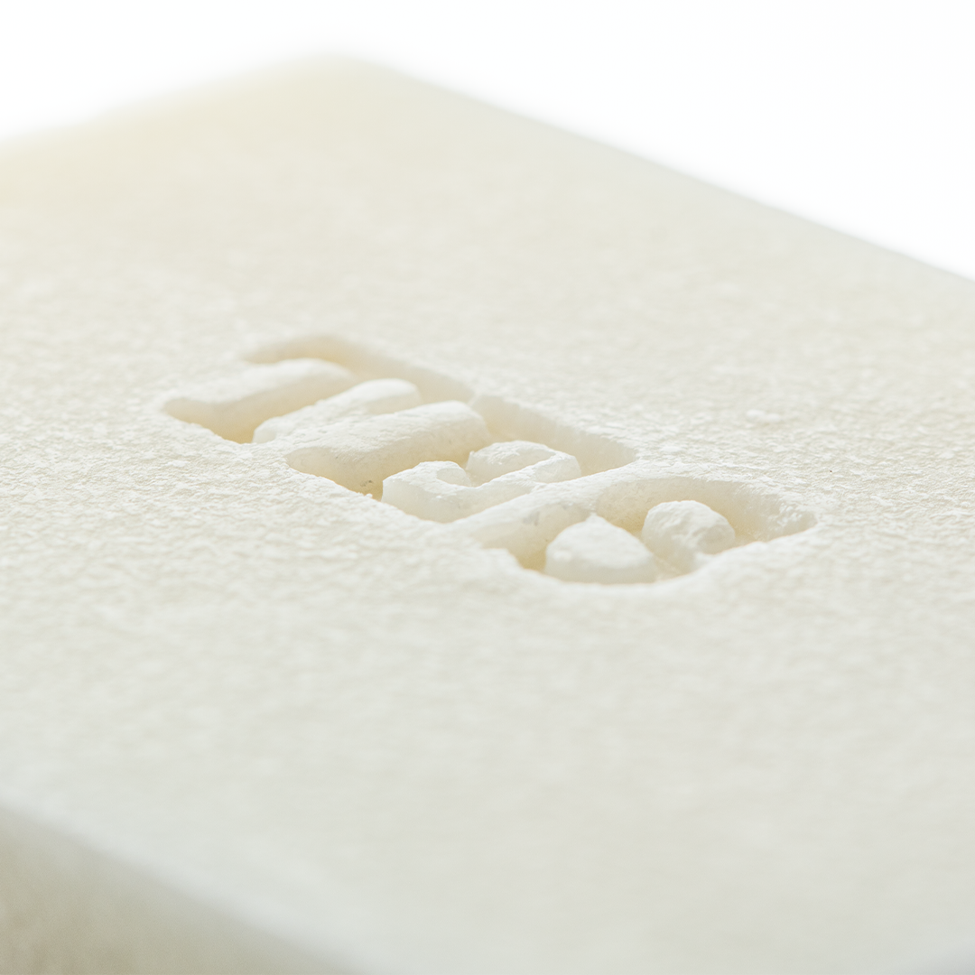 Niacinamide + Glutathione Brightening & Age-Defying Soap 100g