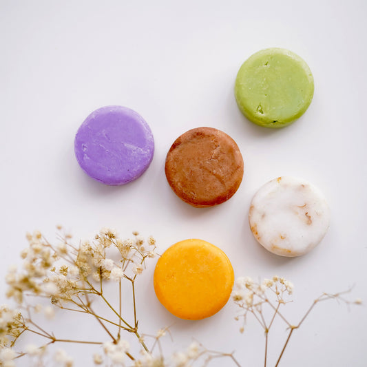 Zero-Waste Bars: The Most Sustainable Choice for Your Curly Hair